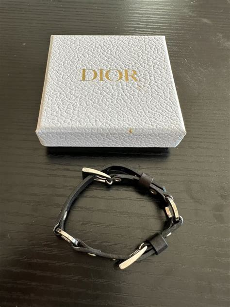 dior freundschaftsarmbänder|dior schriftzug armband.